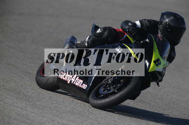 /Archiv-2024/01 26.-28.01.2024 Moto Center Thun Jerez/Gruppe gruen-green/87